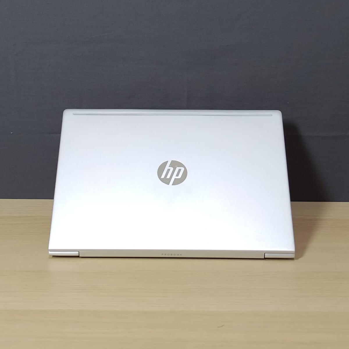 HP Probook 440 G6 Belakang Tengah HP Probook 440 G6 Belakang Tengah Butik Laptop